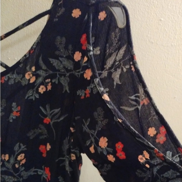 American Eagle Floral Dress Boho Open Shoulder Open Back Size Medium - Picture 7 of 16